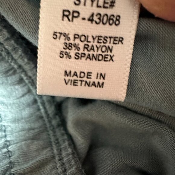 Zenana Sage Green Paper Bag Shorts - Picture 5 of 5